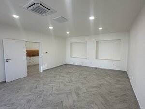 PREDAJ : MODERNÁ POLYFUNKČNÁ BUDOVA NA BÝVANIE AJ PODNIKANIE — foto 7