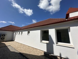 PREDAJ : MODERNÁ POLYFUNKČNÁ BUDOVA NA BÝVANIE AJ PODNIKANIE — foto 9