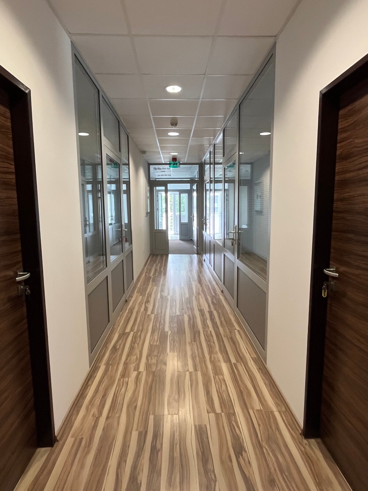 NA PRENÁJOM montovaná hala /270 m2/, A.Jedlika, Komárno — foto 2