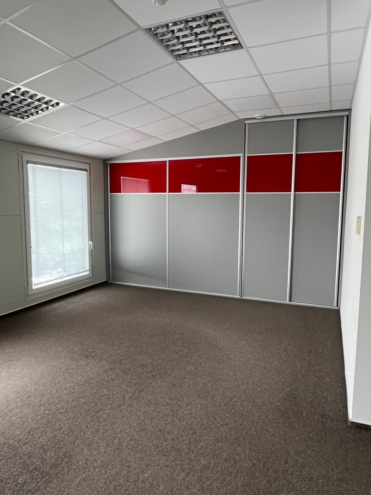 NA PRENÁJOM montovaná hala /270 m2/, A.Jedlika, Komárno — foto 6