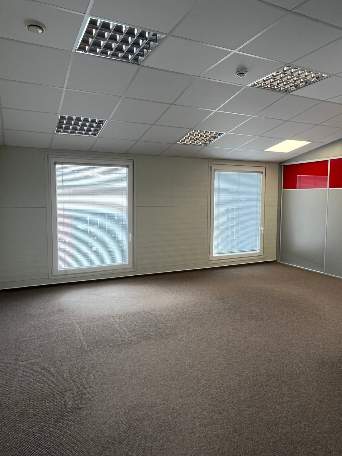 NA PRENÁJOM montovaná hala /270 m2/, A.Jedlika, Komárno — foto 7