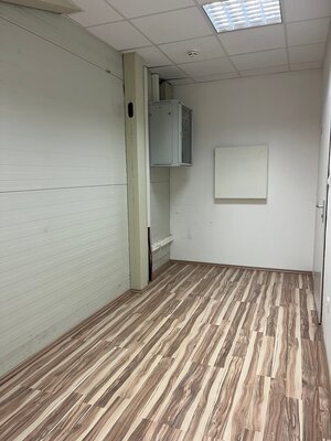 NA PRENÁJOM montovaná hala /270 m2/, A.Jedlika, Komárno — foto 12