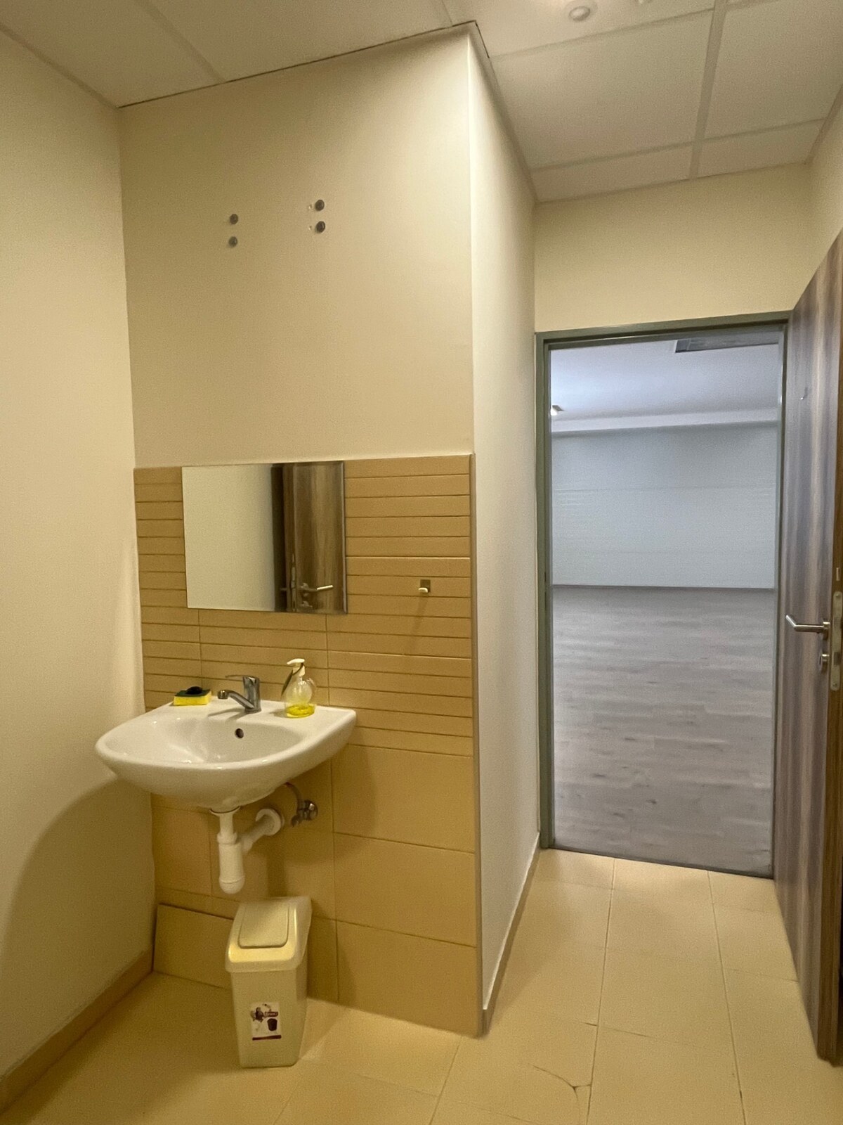 NA PRENÁJOM montovaná hala s garážou /250 m2/,A.Jedlika, Komárno — foto 10