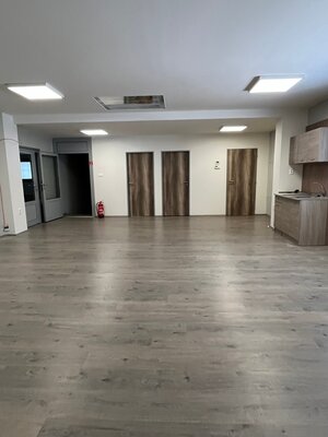 NA PRENÁJOM montovaná hala s garážou /250 m2/,A.Jedlika, Komárno — foto 5