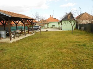 Na predaj :7 izbový rodinný dom - ubytovanie Podhájska , — foto 2