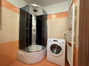 NA PRENÁJOM 2 izbový tehlový byt v príjemnom prostredí Komárna — foto 6