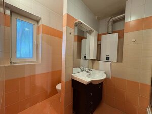 NA PRENÁJOM 2 izbový tehlový byt v príjemnom prostredí Komárna — foto 7