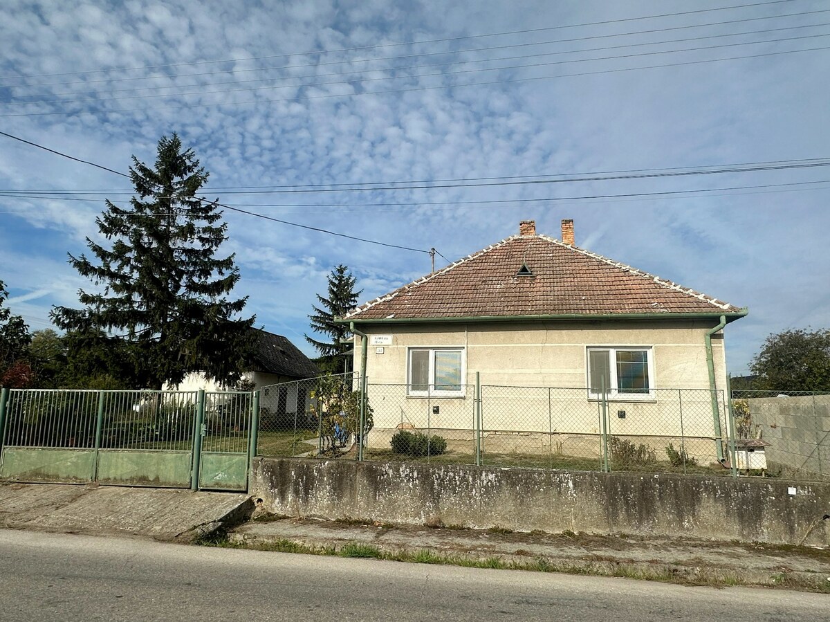 NA PREDAJ RODINNÝ DOM V BLÍZKOSTI DUNAJA, VEĽKÉ KOSIHY — foto 15