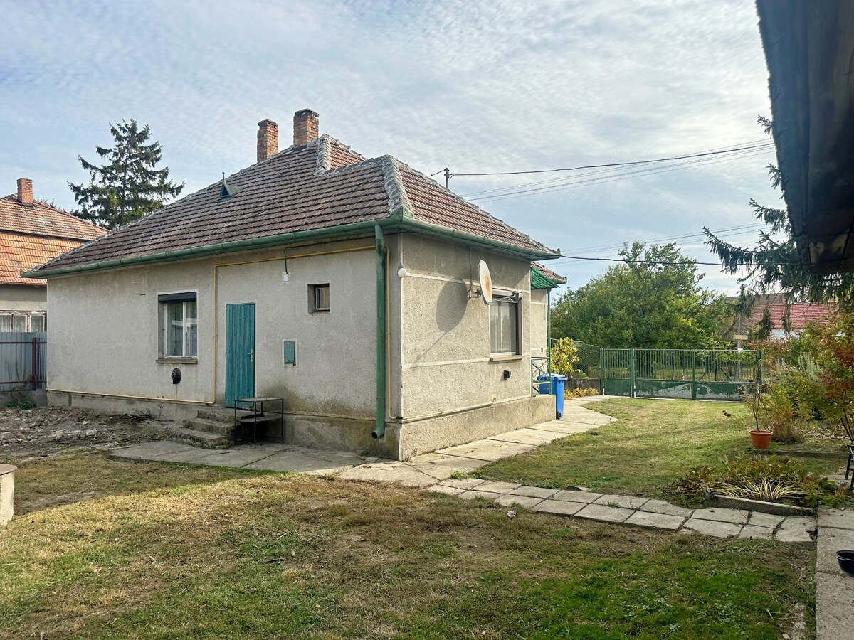 NA PREDAJ RODINNÝ DOM V BLÍZKOSTI DUNAJA, VEĽKÉ KOSIHY — foto 17