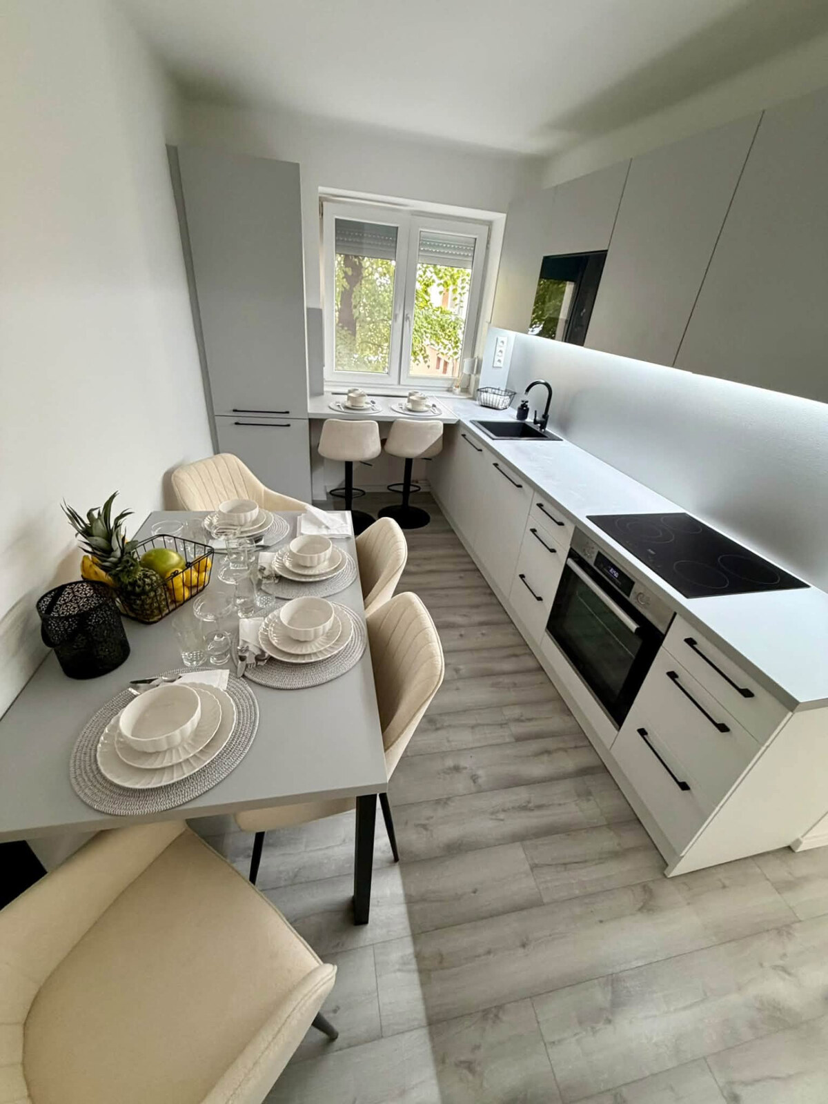 PREDAJ 2-izbový byt po kompletnej rekonštrukcii  - KOMÁRNO — foto 2