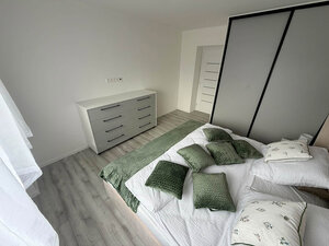 PREDAJ 2-izbový byt po kompletnej rekonštrukcii  - KOMÁRNO — foto 4