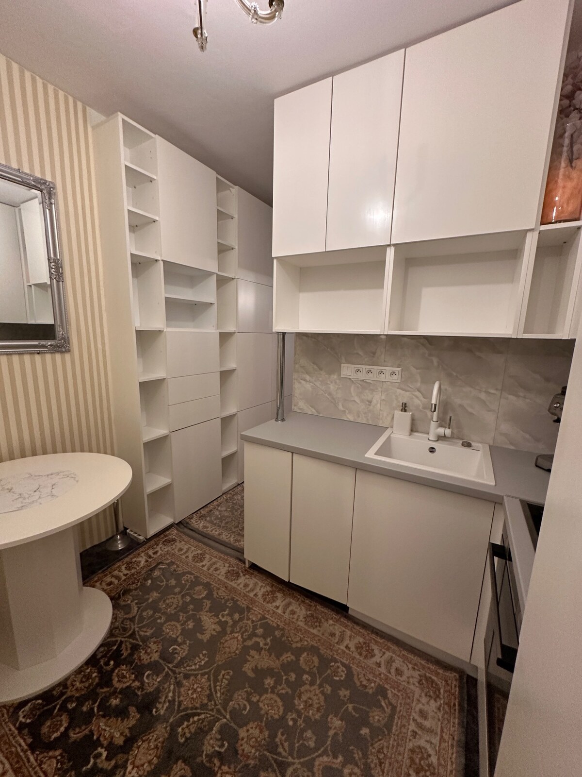PREDAJ :  1,5 izbový byt priamo na Nádvorí Európy v Komárne — foto 9