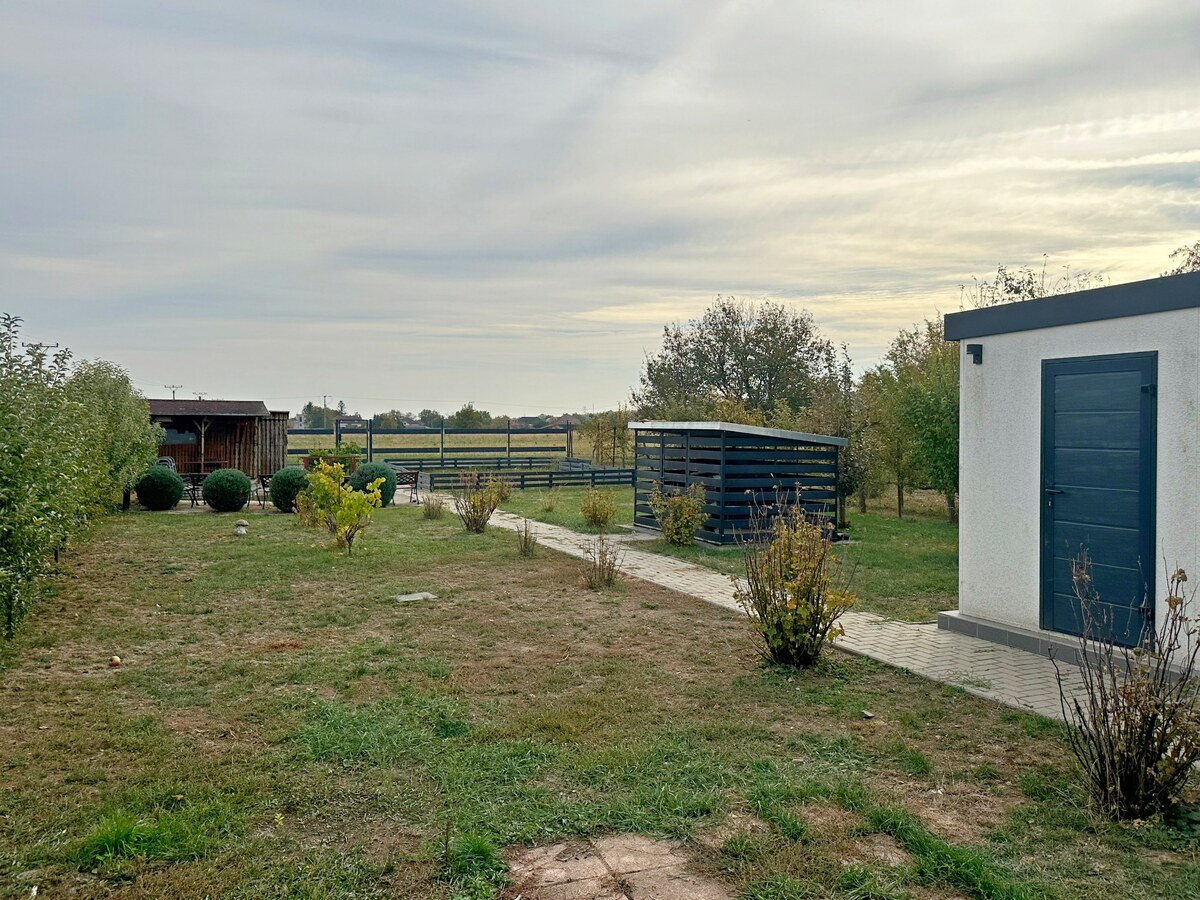 Na predaj : zrekonštruovaný , pekný , rodinný dom , Branč — foto 11