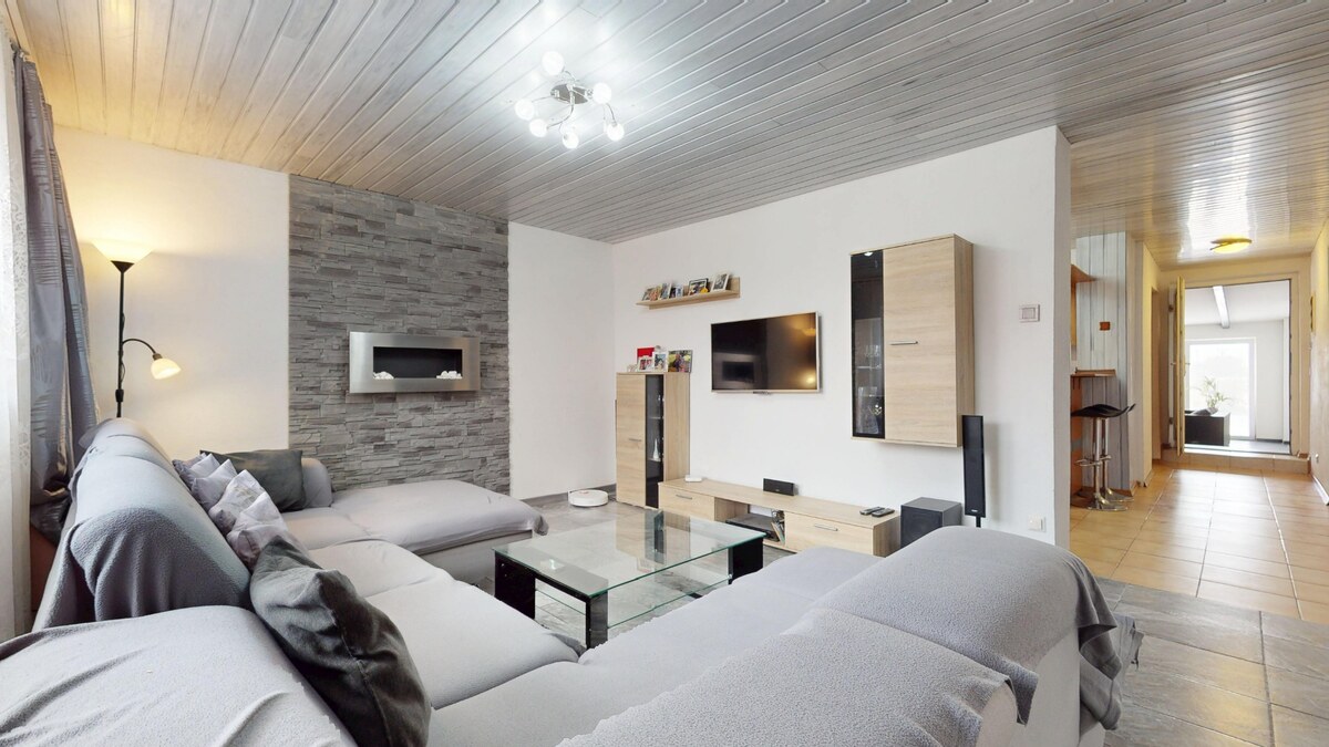 Na predaj : zrekonštruovaný , pekný , rodinný dom , Branč — foto 3