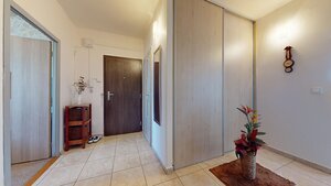 NA PREDAJ ZREKONŠTRUOVANÝ 3 IZBOVÝ BYT S LOGGIOU, UL. BISKUPA KIRÁLYA — foto 8