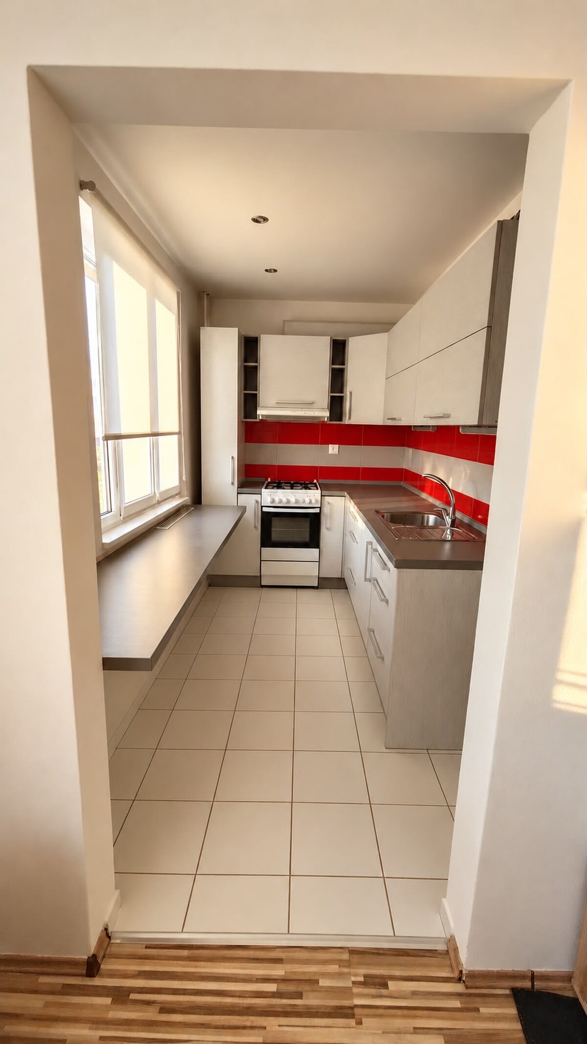 Predaj! slnečný 2 izbový byt 50 m² - Nábrežie - Liptovský Mikuláš — foto 3