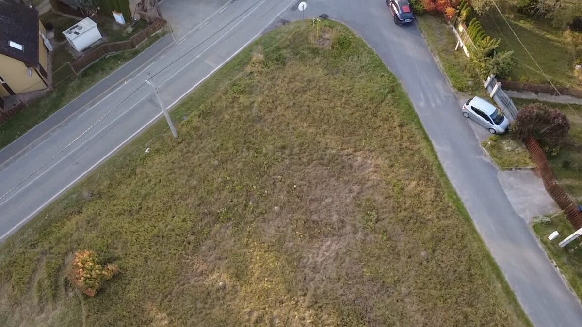 EXKLUZÍVNE - PREDAJ pozemok POPRAD-Veľký Slavkov, 920m2 — foto 2