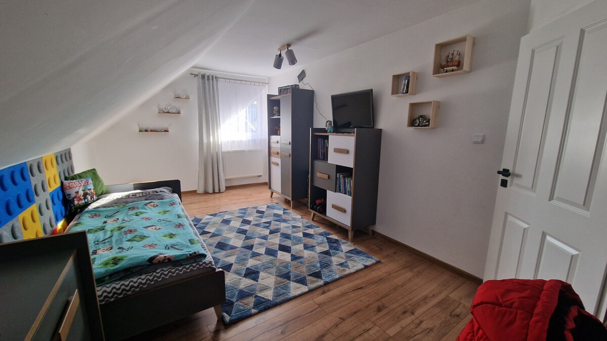 Rodinný dom Komplet moderne a pekne zrekonštruovaný Poprad -  Žakovce — foto 22