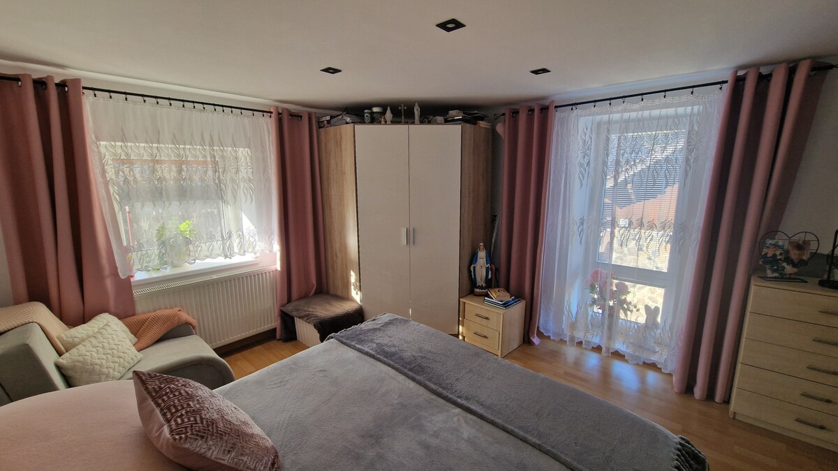Rodinný dom Komplet moderne a pekne zrekonštruovaný Kežmarok-Žakovce — foto 14