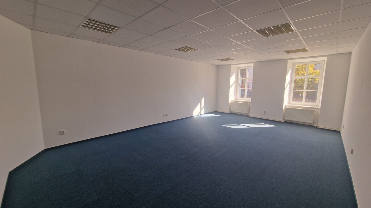 Prenájom - Poprad, kancelárske priestory centrum, 38 m2 — foto 3