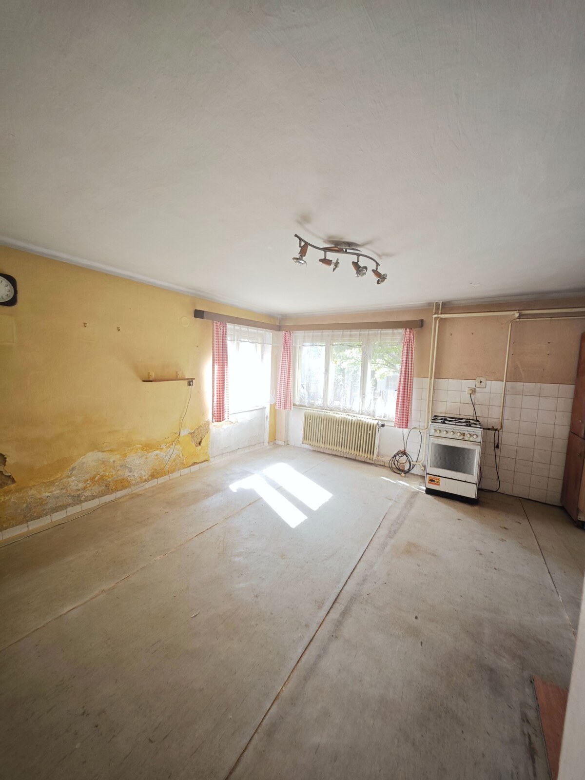 Predaj: Rodinný dom Senica s veľkým pozemkom 1250m2 — foto 13