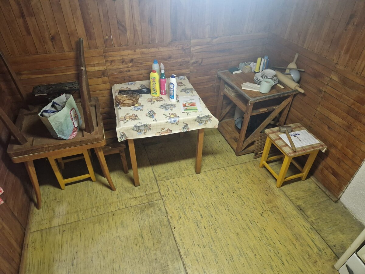 Predaj: Chata Moštenica v horách / 383 m2 pozemok — foto 5