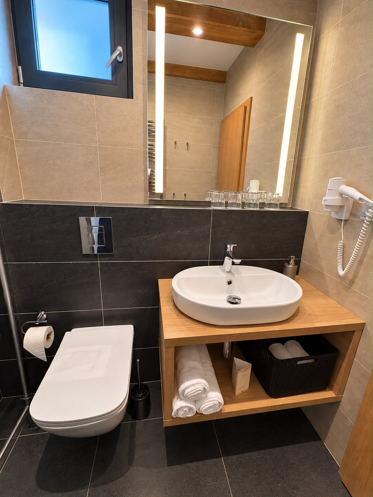 Predaj! INVESTUJTE DO MIESTA, KAM SA ĽUDIA VRACAJÚ – TATRALANDIA — foto 11
