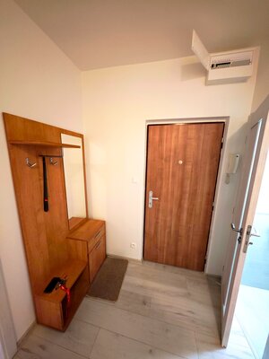 Predaj: 2 izbový byt  61 m2  kompletná rekonštrukcia. — foto 6