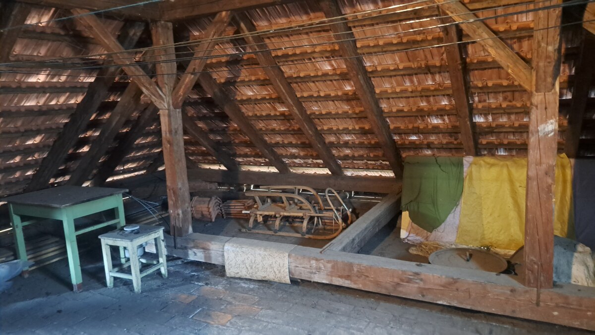 DVOJGENERAČNÝ  DOM, pozemok 290m2, MEDZIBROD okr. Banská Bystrica — foto 16