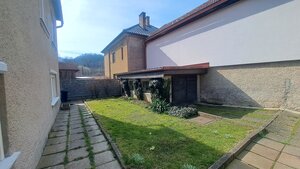 DVOJGENERAČNÝ  DOM, pozemok 290m2, MEDZIBROD okr. Banská Bystrica — foto 4