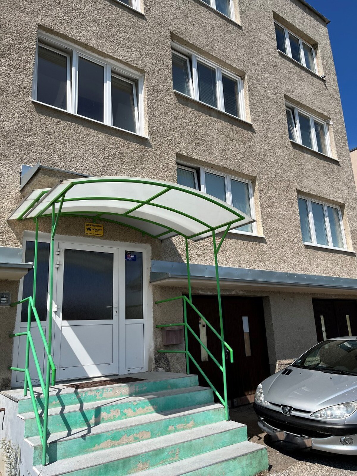 PREDAJ: 3 izbový byt 74 m2 s lodžiou, 2/3 posch. RAKYTOVCE — foto 13