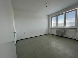 PREDAJ: 3 izbový byt 74 m2 s lodžiou, 2/3 posch. RAKYTOVCE — foto 15