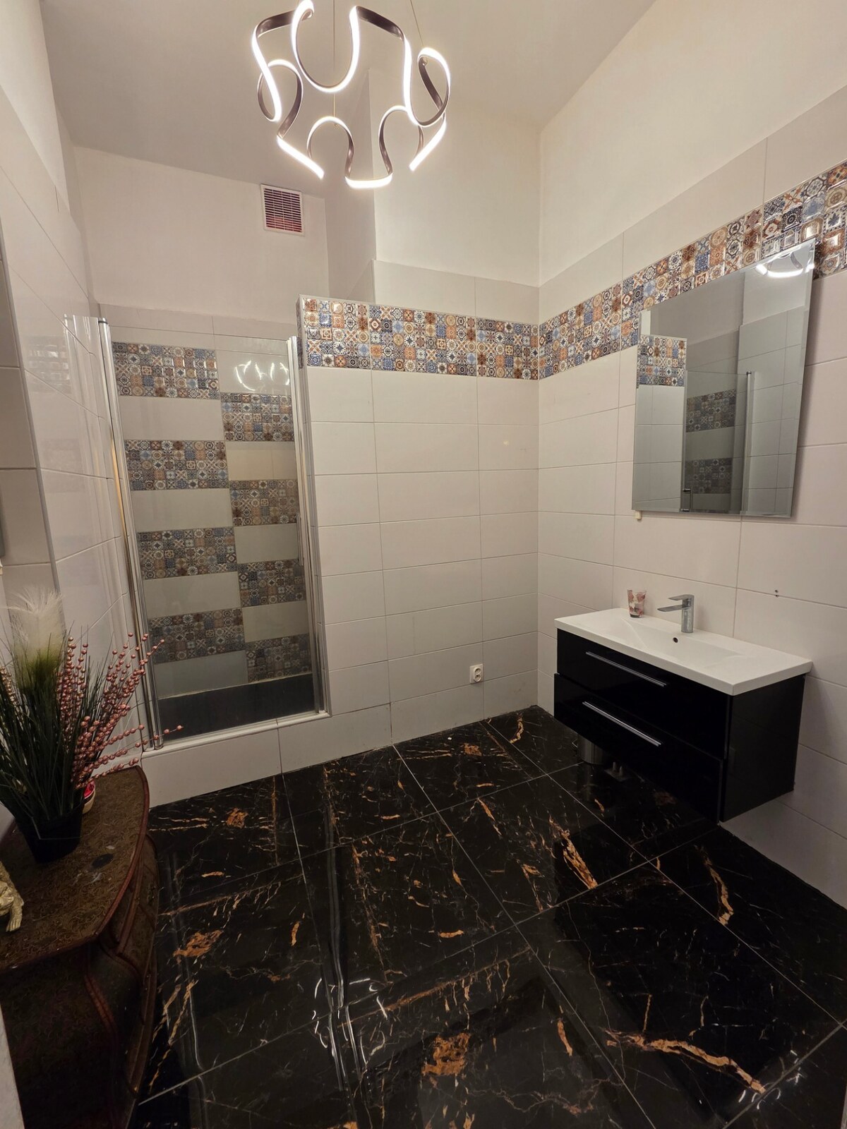 Nebytový priestor 150 m2, Petržalka - Jasovská — foto 4