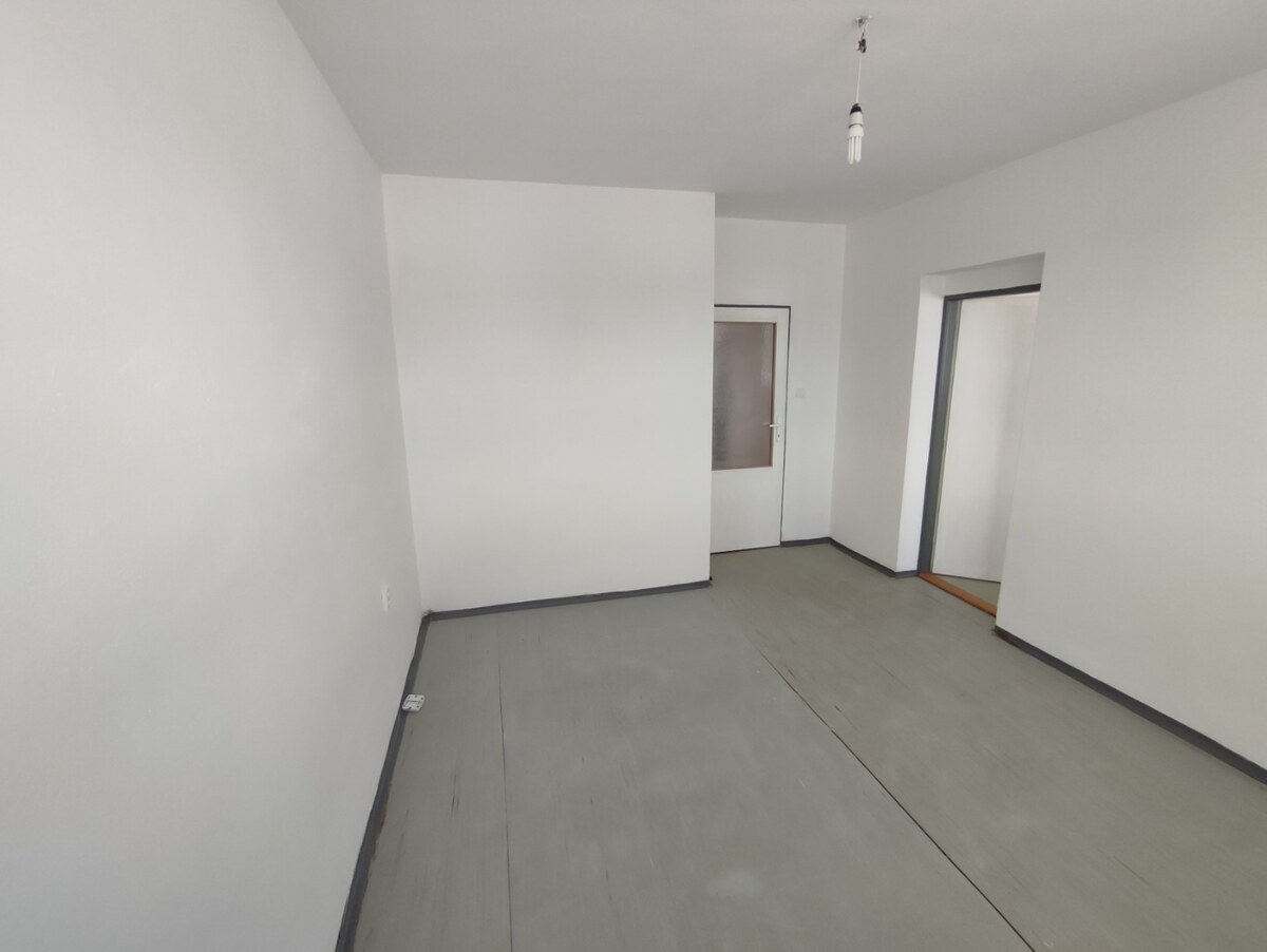 3 izbový byt 74 m2, lodžia, 2/3 posch. záhradka, v Rakytovciach — foto 16