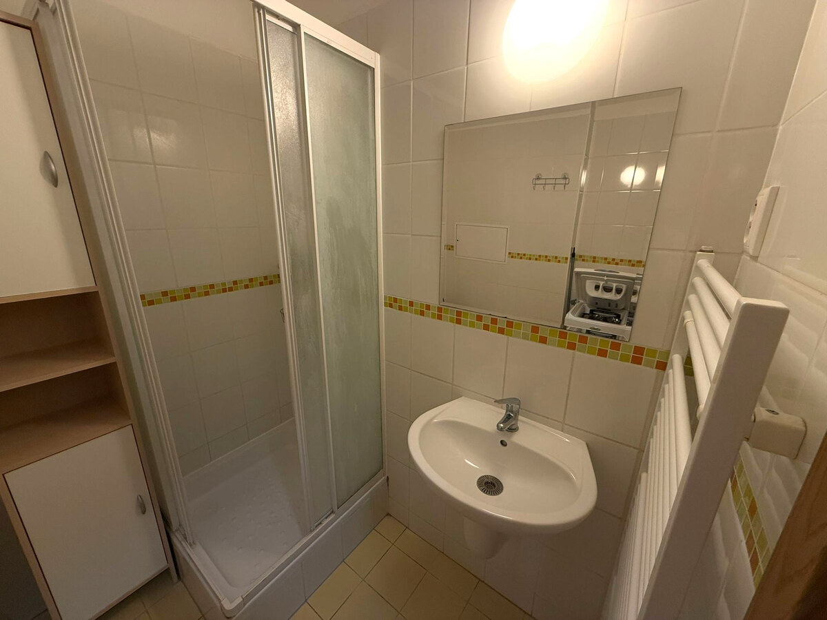 IBA U NÁS! Byt 1,5 izb. byt, 41m2,balkón, zariadený, Východná, Trenčín — foto 12