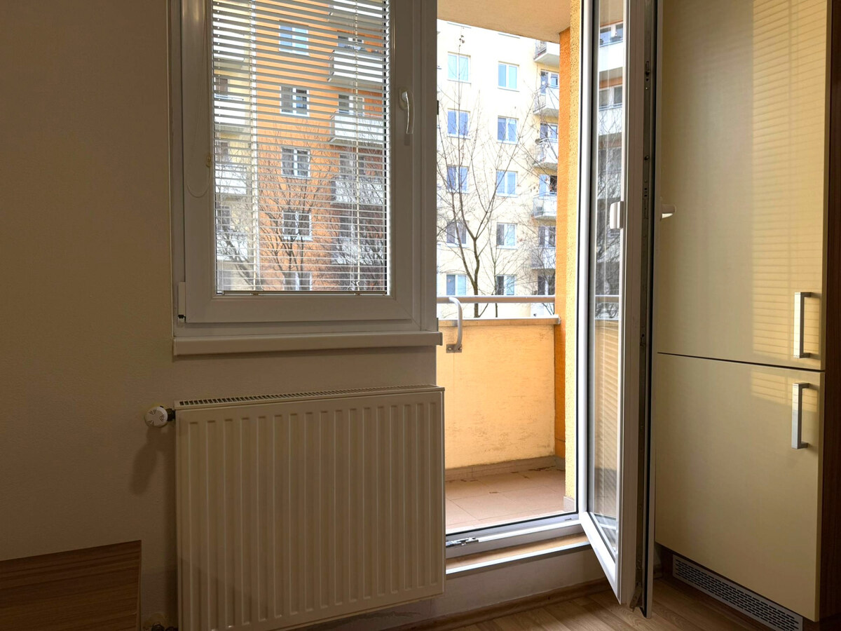 IBA U NÁS! Byt 1,5 izb. byt, 41m2,balkón, zariadený, Východná, Trenčín — foto 9