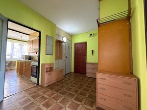 NA PREDAJ 3-IZBOVÝ BYT V PÚCHOVE – 70 m² | POKOJNÁ LOKALITA | BALKÓN — foto 13