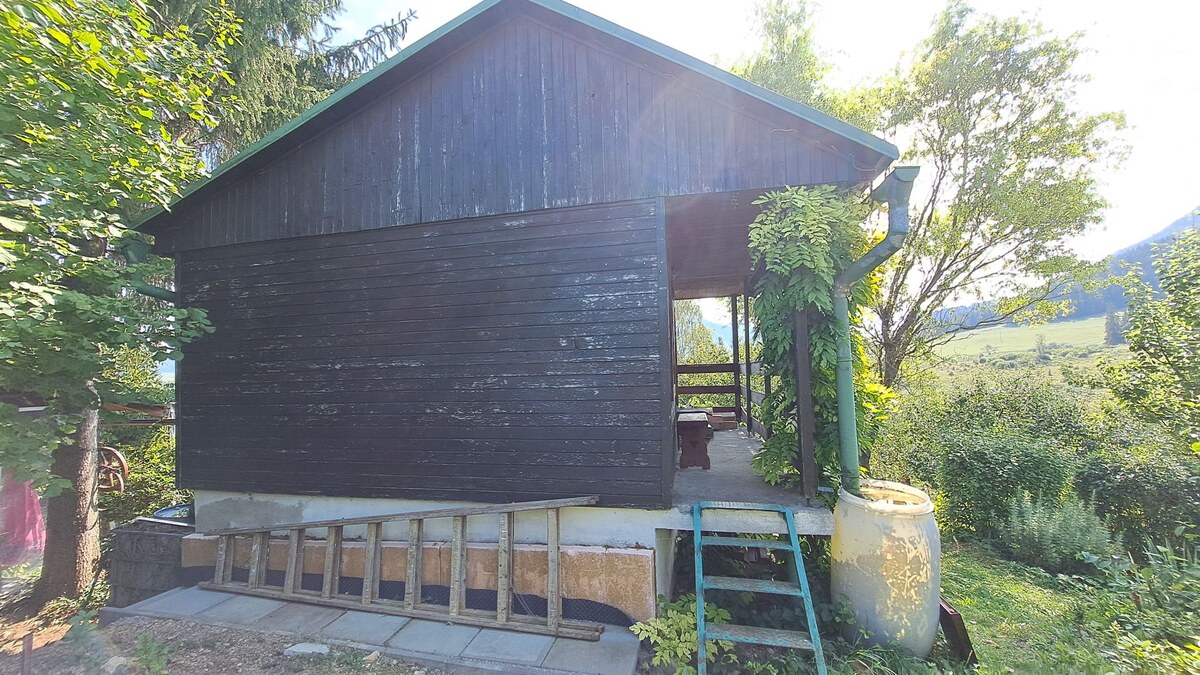 PREDAJ: Záhradná chatka - pozemok 653m2, Ružomberok - Mičinô — foto 4