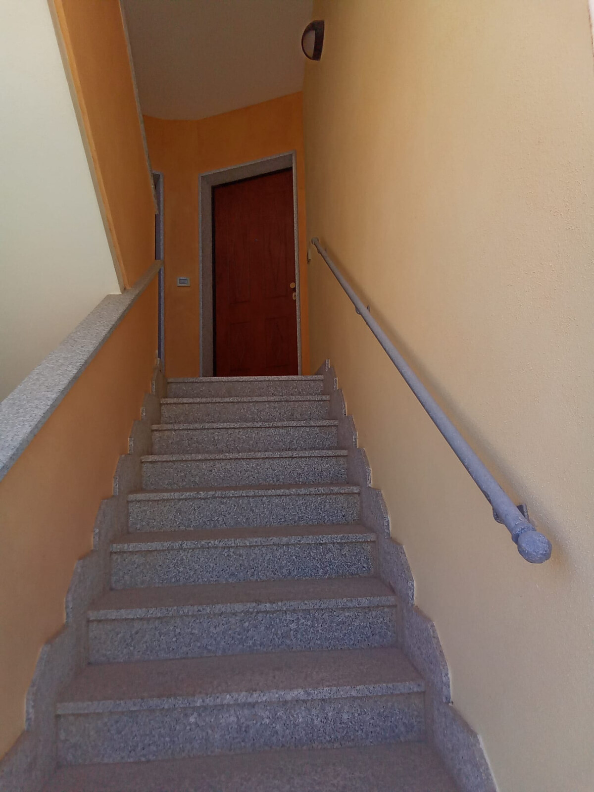 Výhodný zariadený apartmán, 2+kk, 57m2, 130m od pláže, Sardínia — foto 7