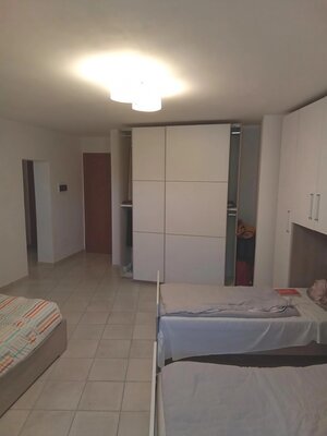 Výhodný zariadený apartmán, 2+kk, 57m2, 130m od pláže, Sardínia — foto 13