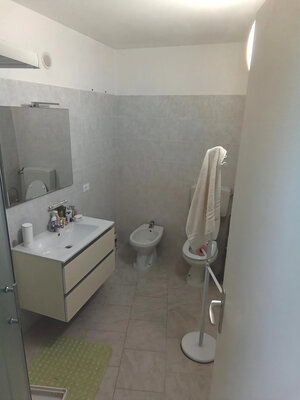 Výhodný zariadený apartmán, 2+kk, 57m2, 130m od pláže, Sardínia — foto 15