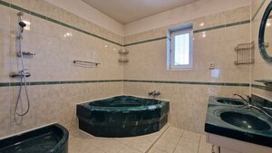 AstonReal: ponúka na predaj 6-izbový rodinný dom Spišský Štvrtok — foto 11