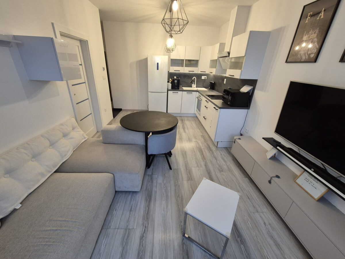 Prenájom 3-izbový zariadený byt 65 m2 v Martine Priekope s 2 Balkónmi — foto 4