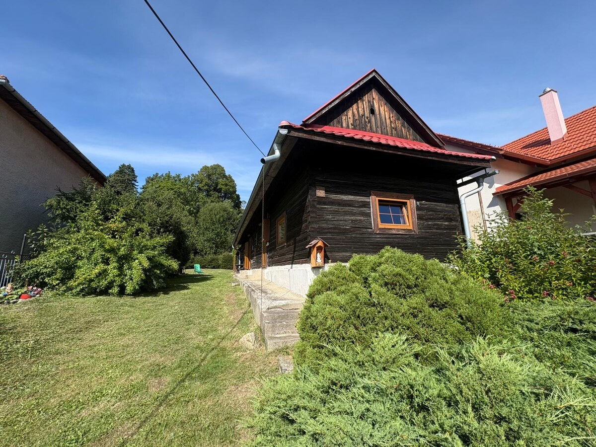 Drevenica v autentickom štýle na priestrannom pozemku – Beňadiková — foto 28