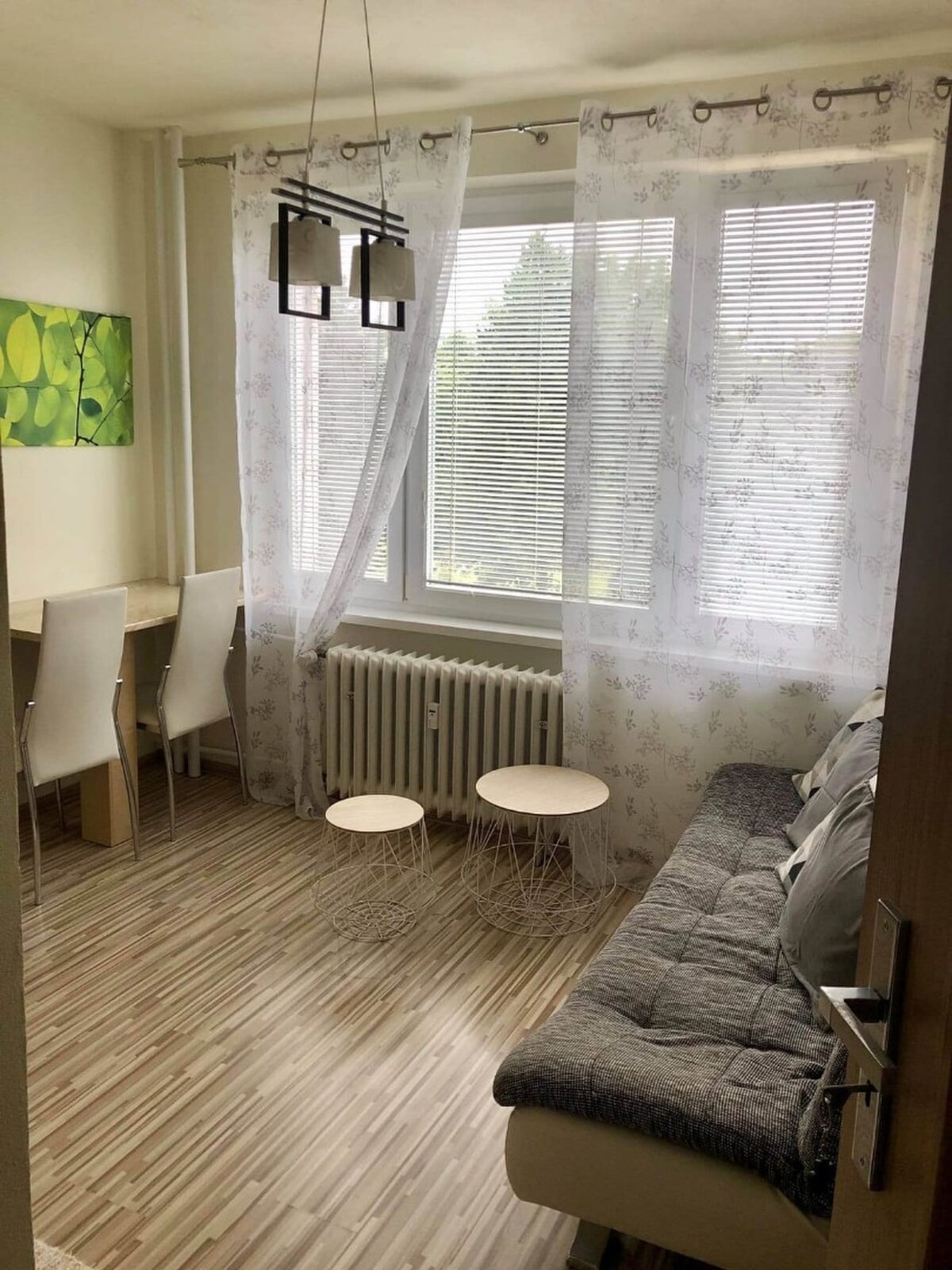 PRENÁJOM: 1-izbový byt s balkónom, 41 m2, komplet prerobený, THK — foto 3