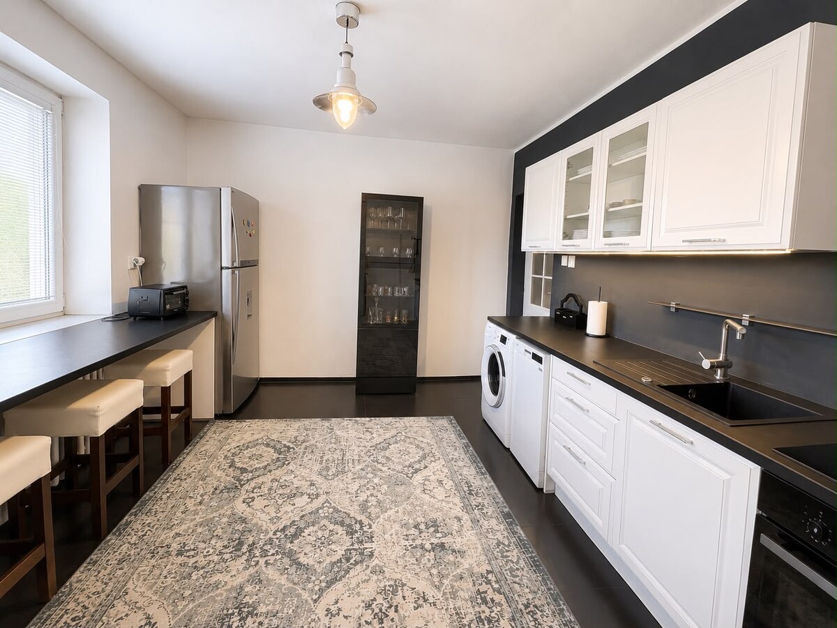 Predaj! Luxusný mestský byt 139 m² s atmosférou rodinného domu — foto 14