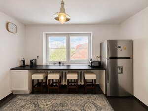 Predaj! Luxusný mestský byt 139 m² s atmosférou rodinného domu — foto 16