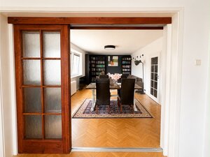 Predaj! Luxusný mestský byt 139 m² s atmosférou rodinného domu — foto 7