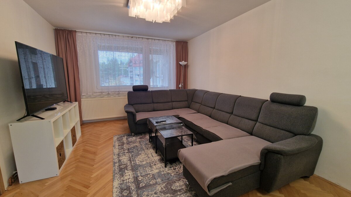 PRENÁJOM - VYSOKÉ TATRY- Pod Lesom  3-izb. byt 76 m2 , s balkónom — foto 11