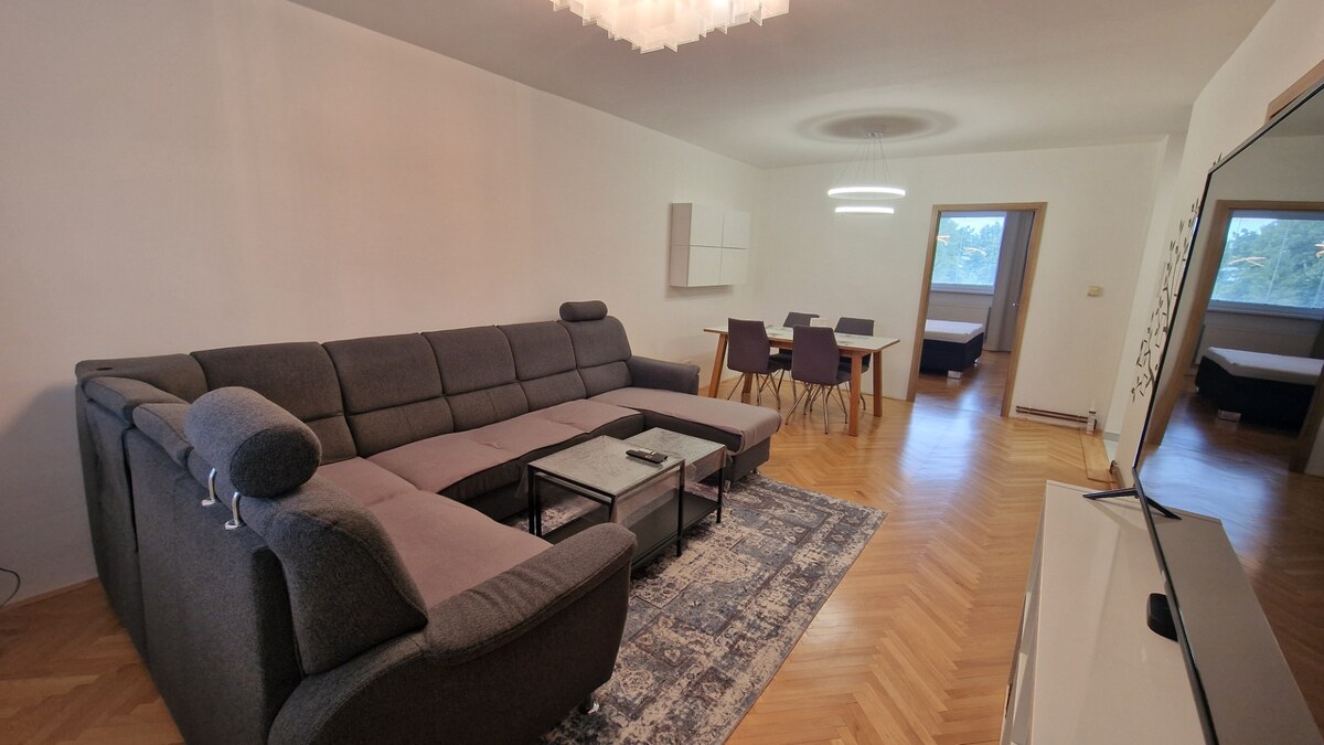 PRENÁJOM - VYSOKÉ TATRY- Pod Lesom  3-izb. byt 76 m2 , s balkónom — foto 12